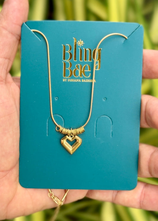 Golden Heart Loop Necklace ✨ (316L Grade)
