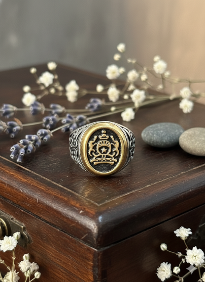Armorial Rings