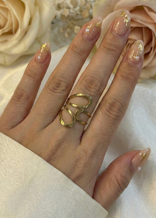 The Eternal Flow Rings