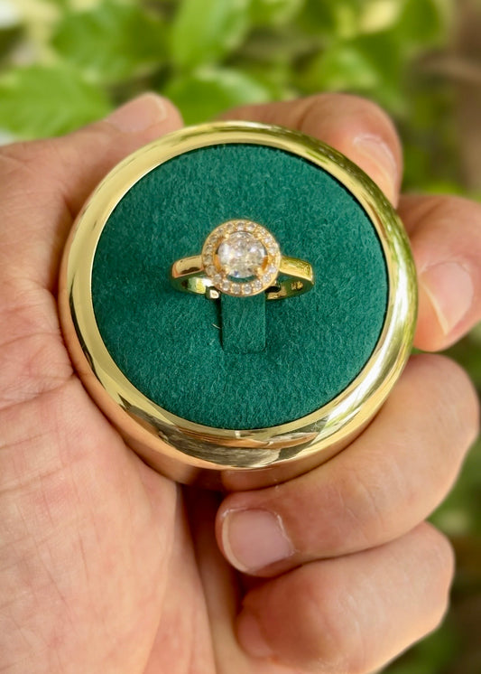 The Stella Crystal Halo Ring✨(Adjustable)