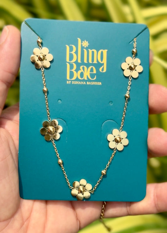 Golden Daisy Charm Necklace 🌼✨